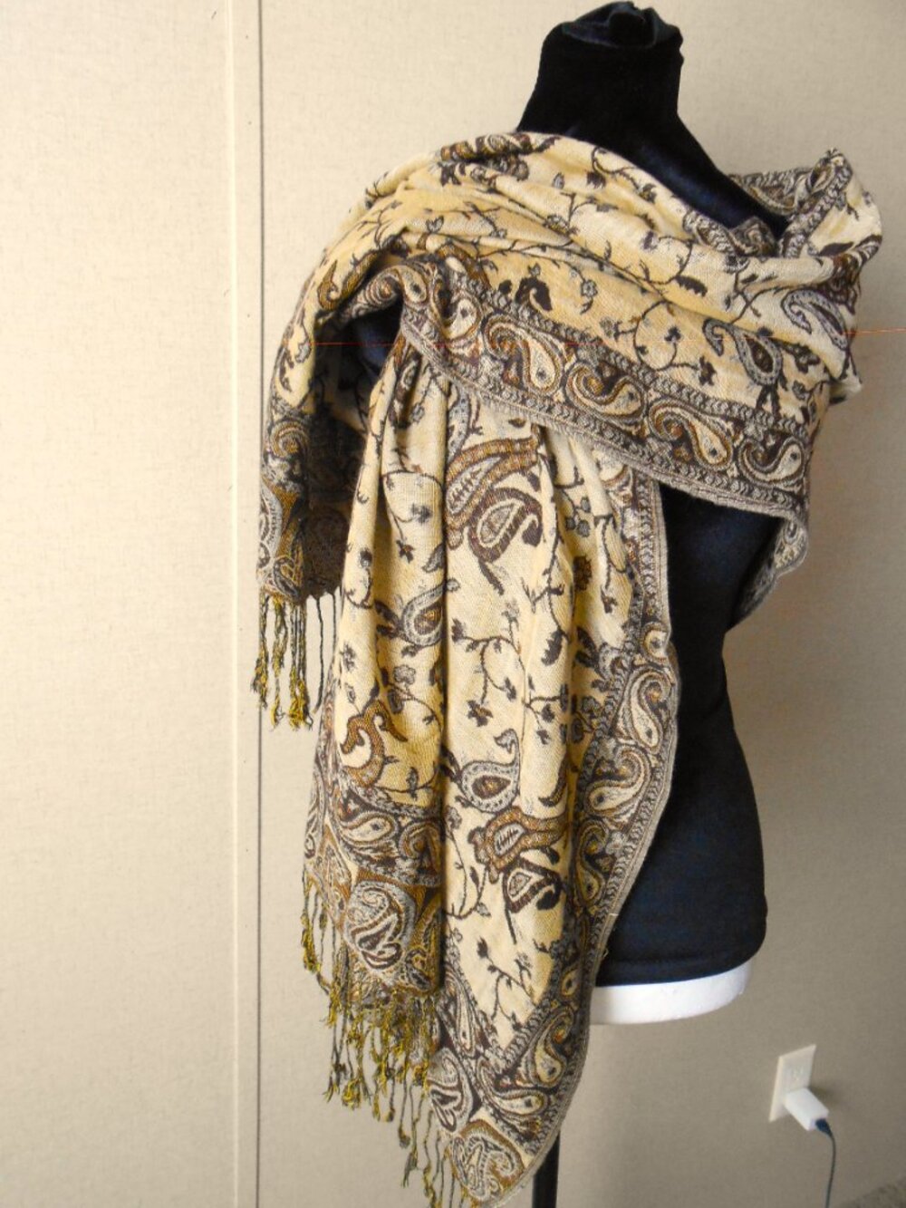 Pashmina Brown & Gold Scarf – Soft, Lightweight, Elegant Wrap